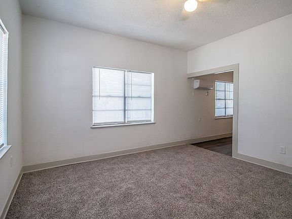 4th image of 1911 21st St Unit A