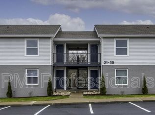106 Kingsridge Dr, La Vergne, TN 37086