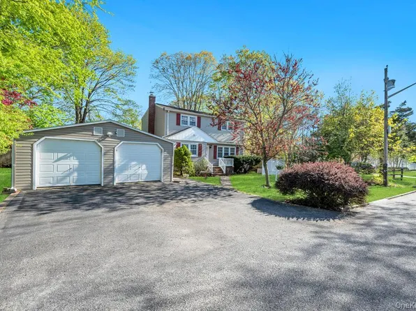 64 Spar Drive, Mastic Beach, NY 11951