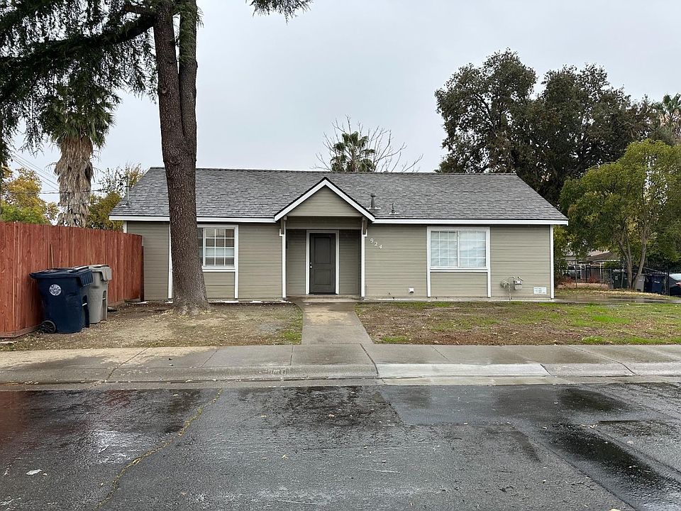 1st image of 924 Carmel Ave
