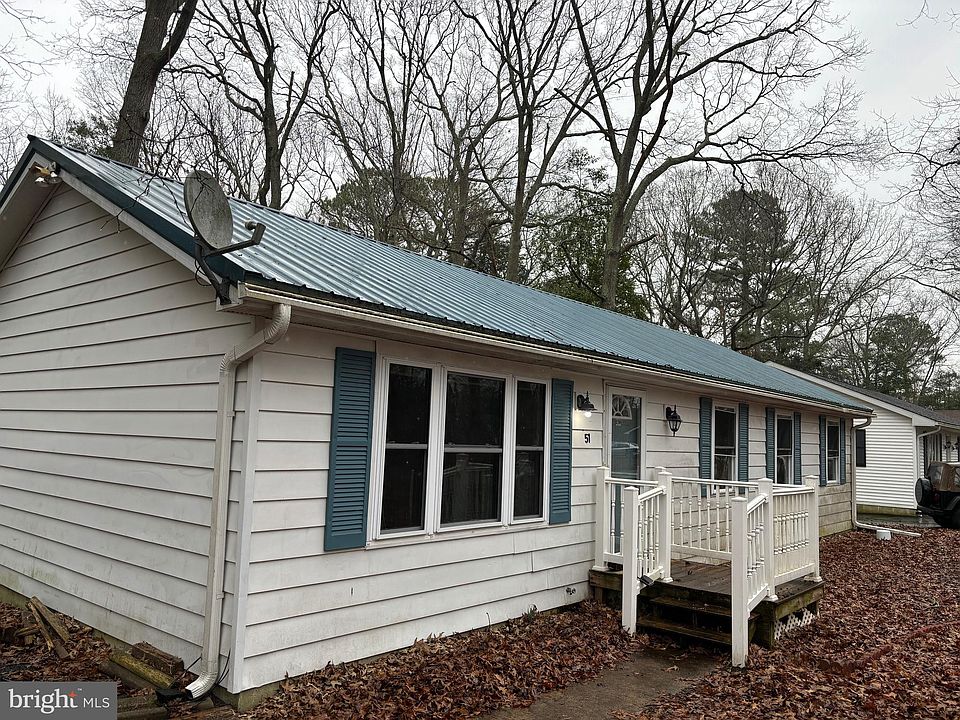 1st image of 51 Lakewood Dr
