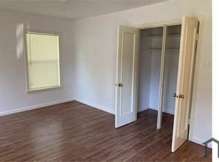 912 Edgemont Ave, Dallas, TX 75216
