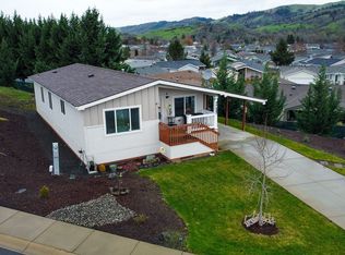 117 Deschutes Ln SPACE 121, Roseburg, OR 97471