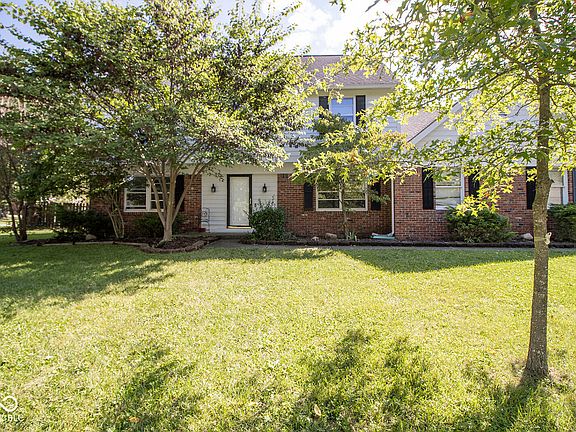 2nd image of 104 Wintergreen Dr