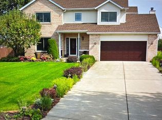 11107 Miami St, Winfield, IN 46307