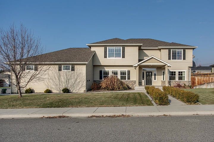 1st image of 47 Makenna Ln