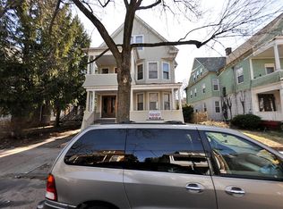 101 Hobart St #2, New Haven, CT 06511