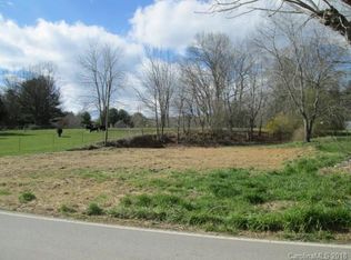 119 Christ School Rd, Arden, NC 28704