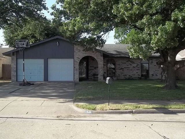 1st image of 418 Beatty Dr