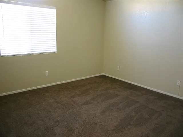 7000 Old Village Ave — Photo 8