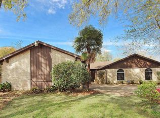 5606 Arncliffe Dr, Houston, TX 77088