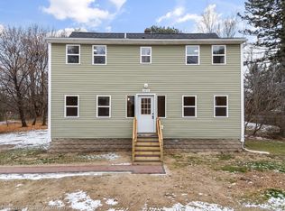 2875 Gravel Ridge Dr, Rochester Hills, MI 48307