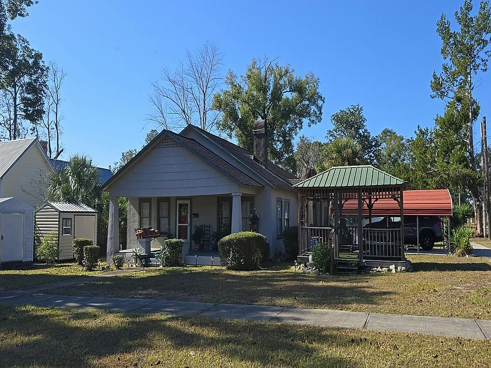 1st image of 338 SW Horry Ave