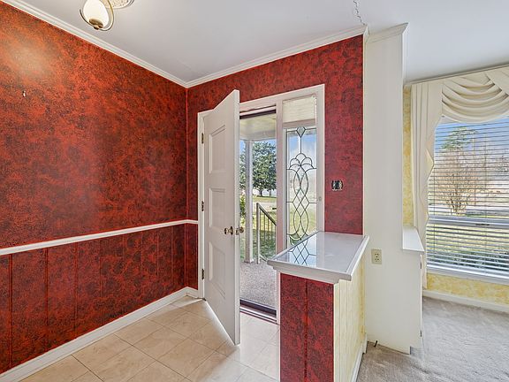 2nd image of 249 Joyce Ave