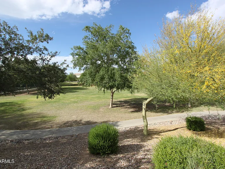 43522 W Snow Dr — Photo 24