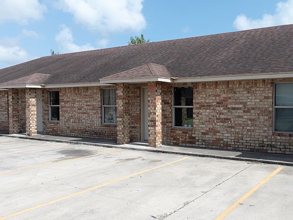 4th image of 1750 Illinois Ave #D2