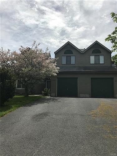 1st image of 8263 Honeysuckle Dr
