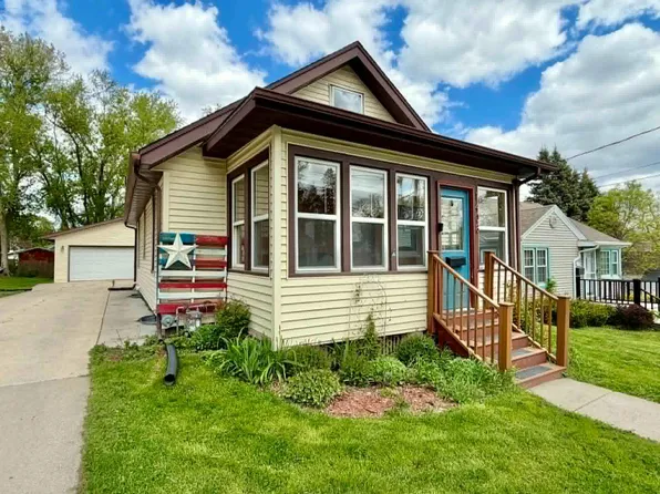 1408 Duffy STREET, Watertown, WI 53094