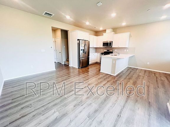 5th image of 13157 175th Ave E #H-4