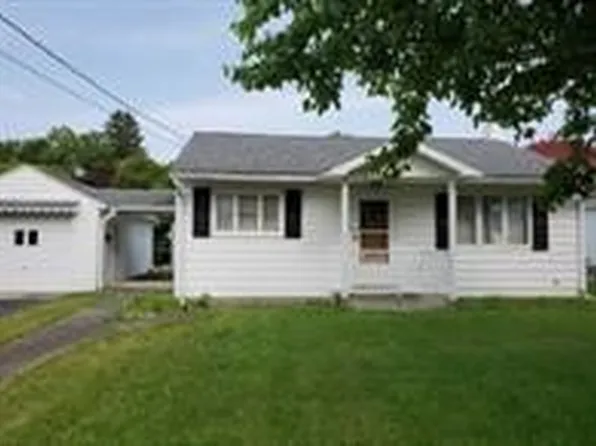 8 Hamilton St, Wayland, NY 14572