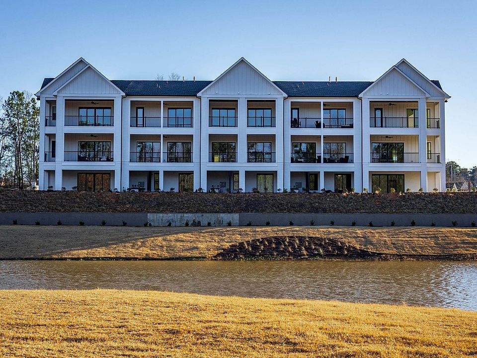 1st image of 1318 Long Grove Way