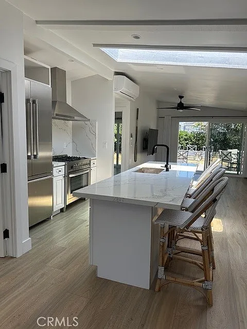 4 bed, 1085 sqft, $6,500 — Photo 4