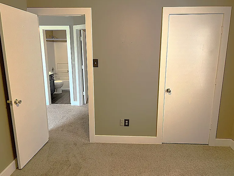6819 Kingwood Glen Dr — Photo 30