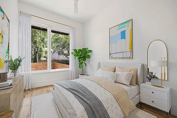 Rented by Garfield Realty  | media 16