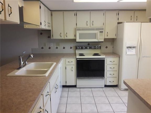 3rd image of 12414 Dearborn Dr #E
