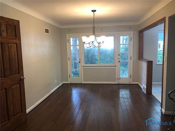 4th image of 3446 Pelham Rd