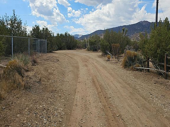 4th image of 9635 Primavera Rd