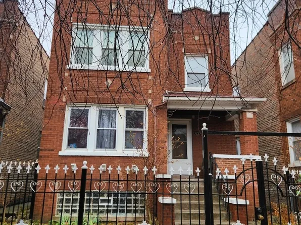 5225 W Deming Pl, Chicago, IL 60639