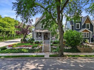 2962 S Superior St, Milwaukee, WI 53207