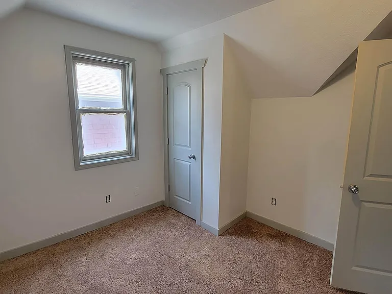 717 Huffman St — Photo 21