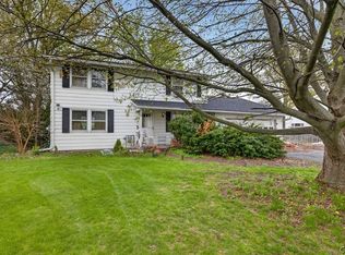 3247 Patchett Rd, Baldwinsville, NY 13027