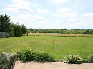 4718 Lower Mountain Rd, Lockport, NY 14094