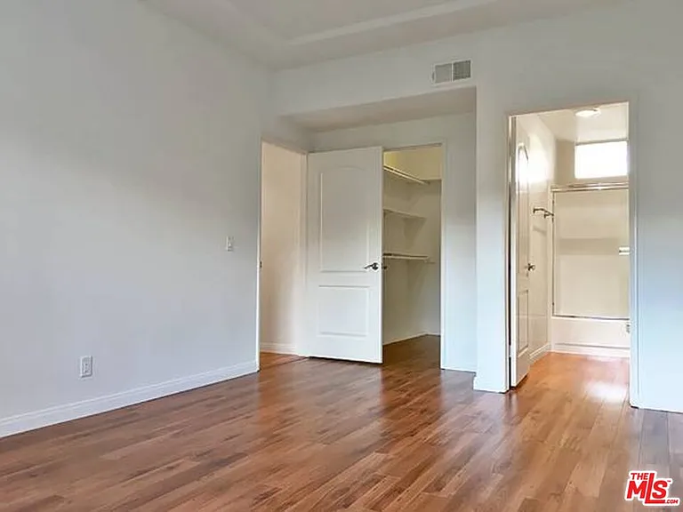 14430 Benefit St #107 — Photo 9