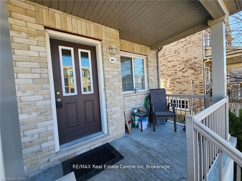 3 bed, $2,650 — Photo 2