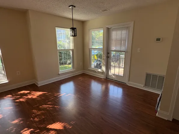 20952 Timber Ridge Ter Unit 102, Ashburn, VA 20147