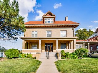 101 S 38th Ave #7, Omaha, NE 68131