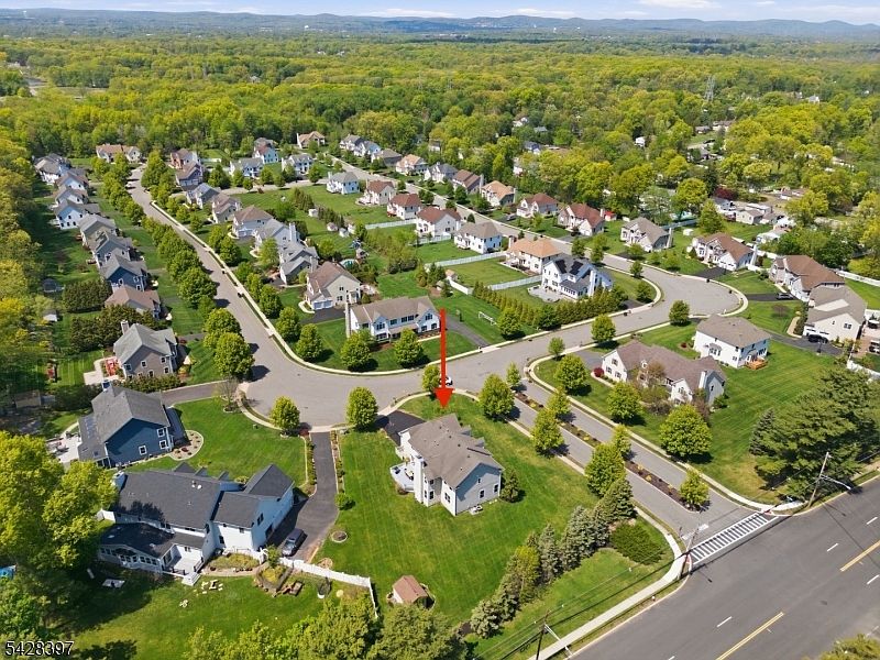 2 David Dr, Whippany, NJ 07981 | Zillow