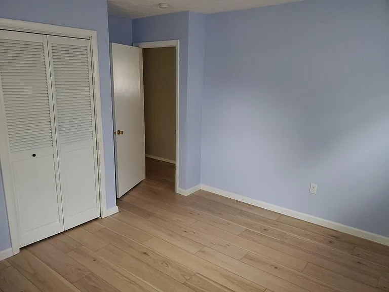 115 Camelot Dr — Photo 9