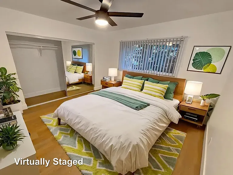 3685 Mentone Ave #4 — Photo 3