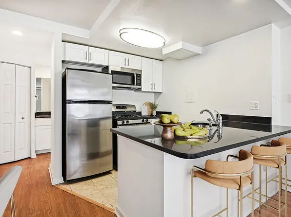 Corcoran House at Dupont Circle Apartments