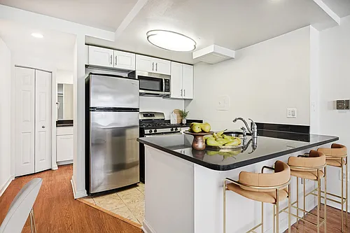 Corcoran House at Dupont Circle Apartments Photo 1