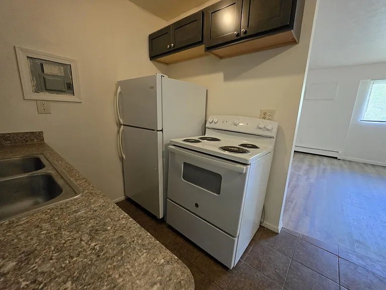 4822 Lee Rd #D15 — Photo 7