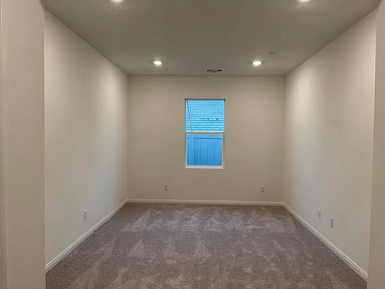 8277 Country Mile Ln — Photo 19