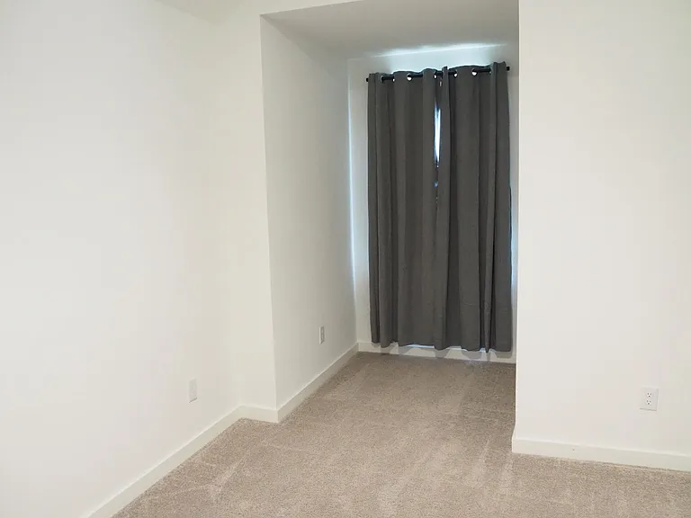 5009 Shadetree St — Photo 29