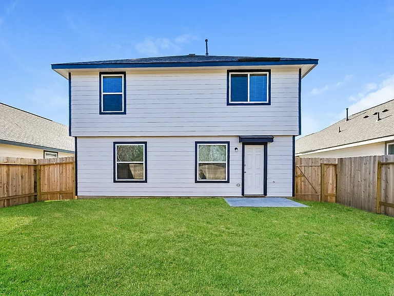 1225 Narrow Heights Dr — Photo 5