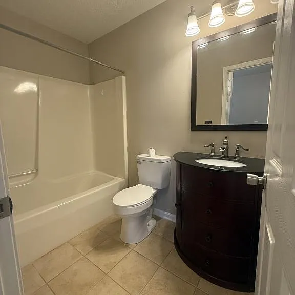 2444 Savannah Dr — Photo 13